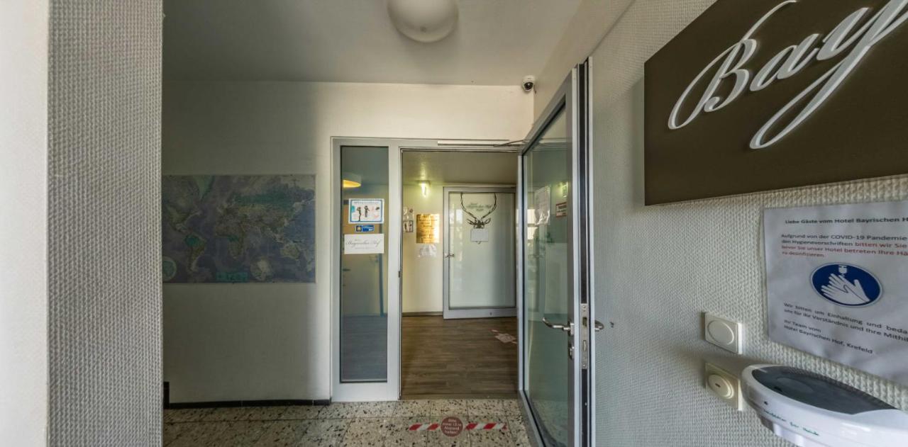 Bayrischer Hof Krefeld Buitenkant foto