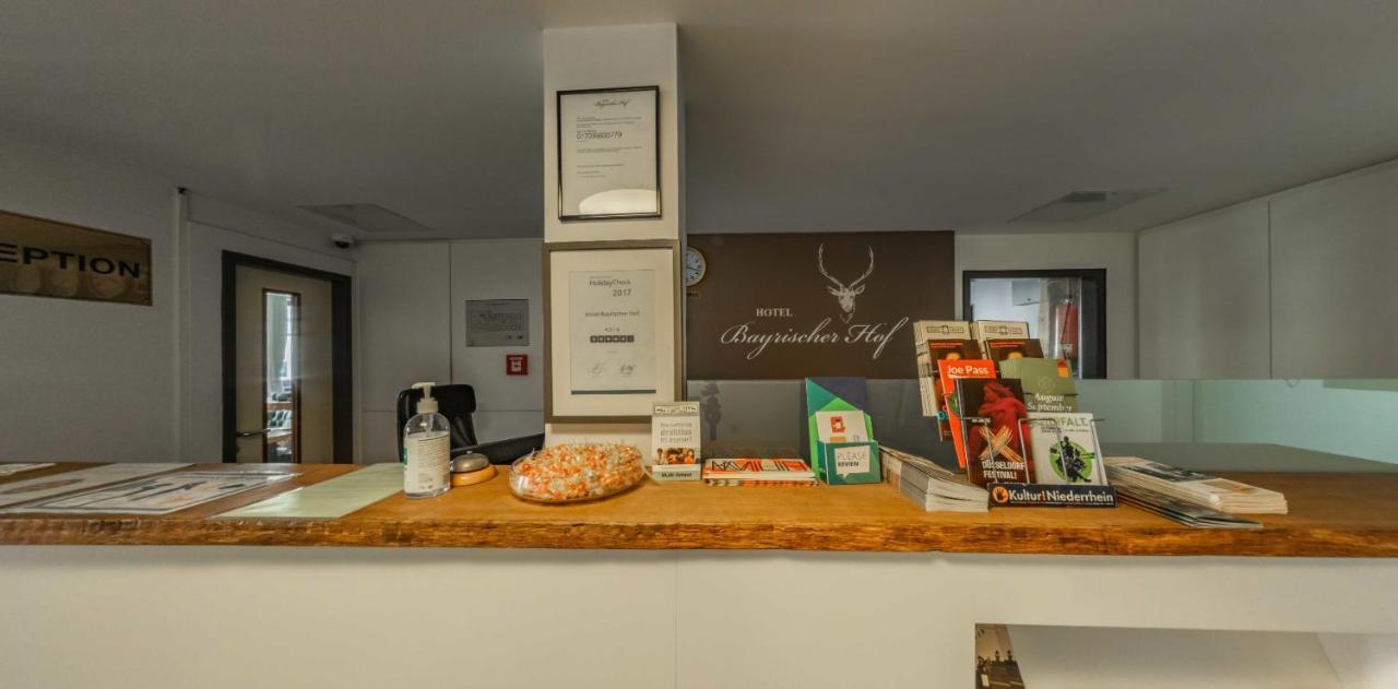 Bayrischer Hof Krefeld Buitenkant foto