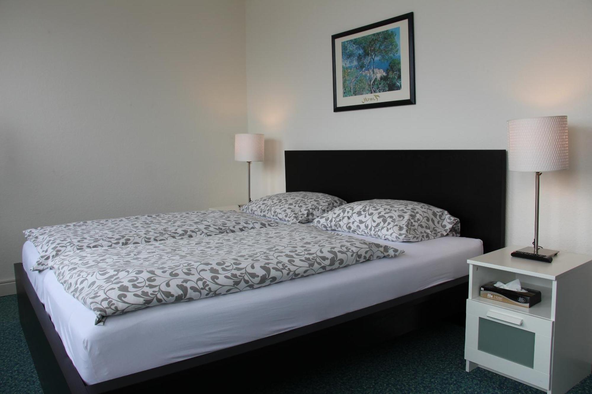 Bayrischer Hof Krefeld Kamer foto